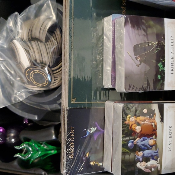 Disney Villainous Game - Picture 3 of 3